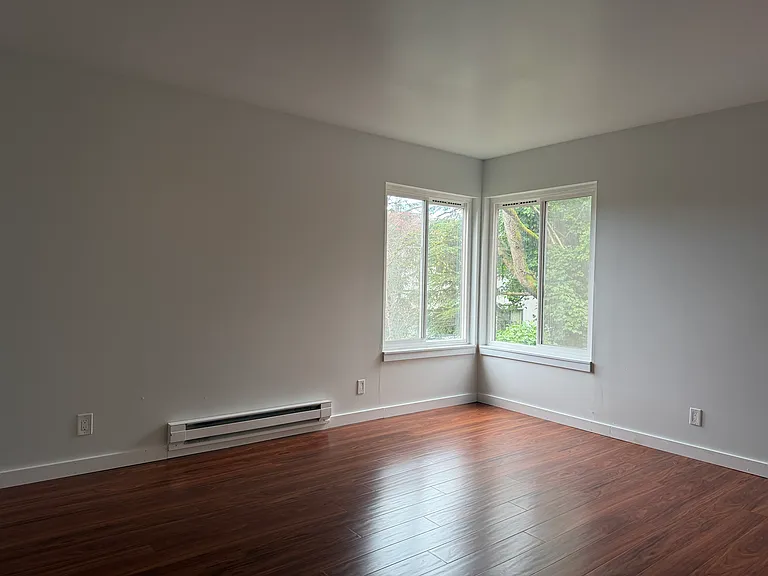 510 NE 98th St #102 — Photo 16