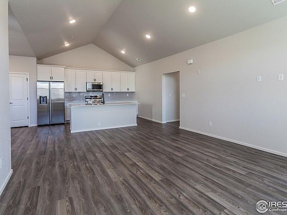 5th image of 2106 Falling Leaf Dr #6