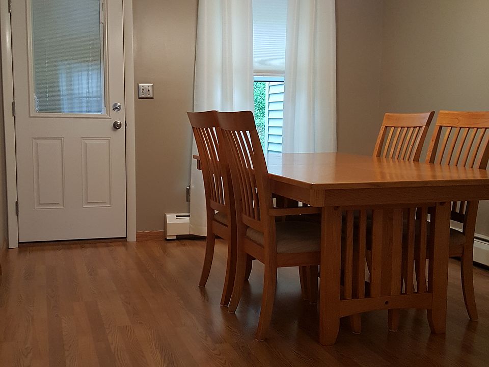 2nd image of 87 Barn Finch Cir