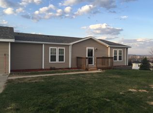 56066 Rodeo Dr, Hoskins, NE 68740