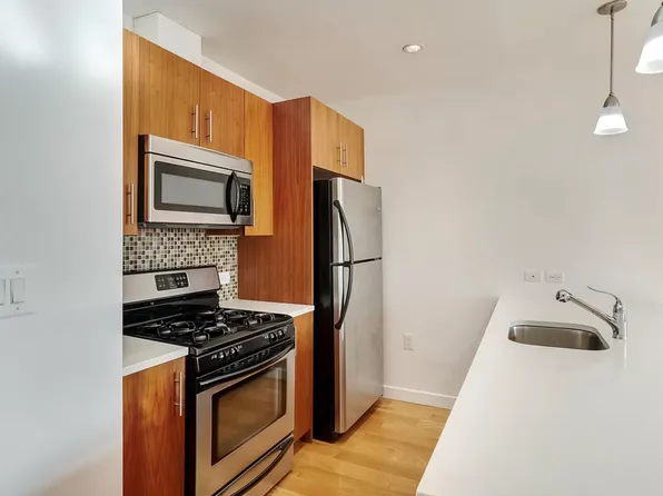 12-22 30th Avenue image 1 of 5