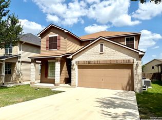 213 Ranch House Rd, Cibolo, TX 78108