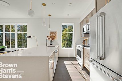 1st image of 7 S Highland Ave Unit 301