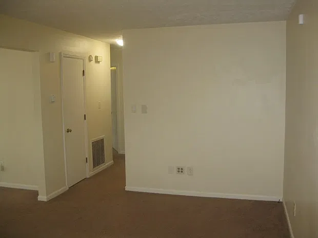 2 BR Duplex. Near Man o'War & Nicholasville Rd. 20261005 — Photo 4