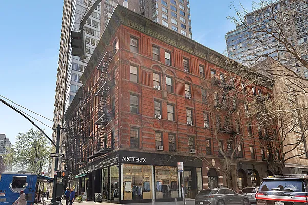 Rented by Corcoran | media 17