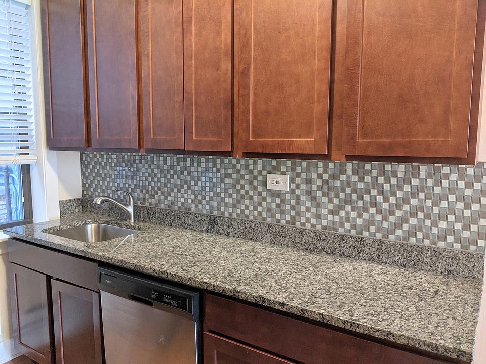 1st image of 1025-33 Dempster St #1031-E1