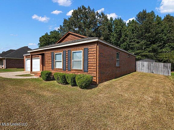 3rd image of 210 Terry Brook Dr