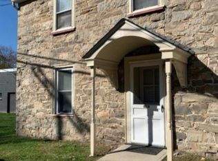 325 Greenwich St, Stewartsville, NJ 08886