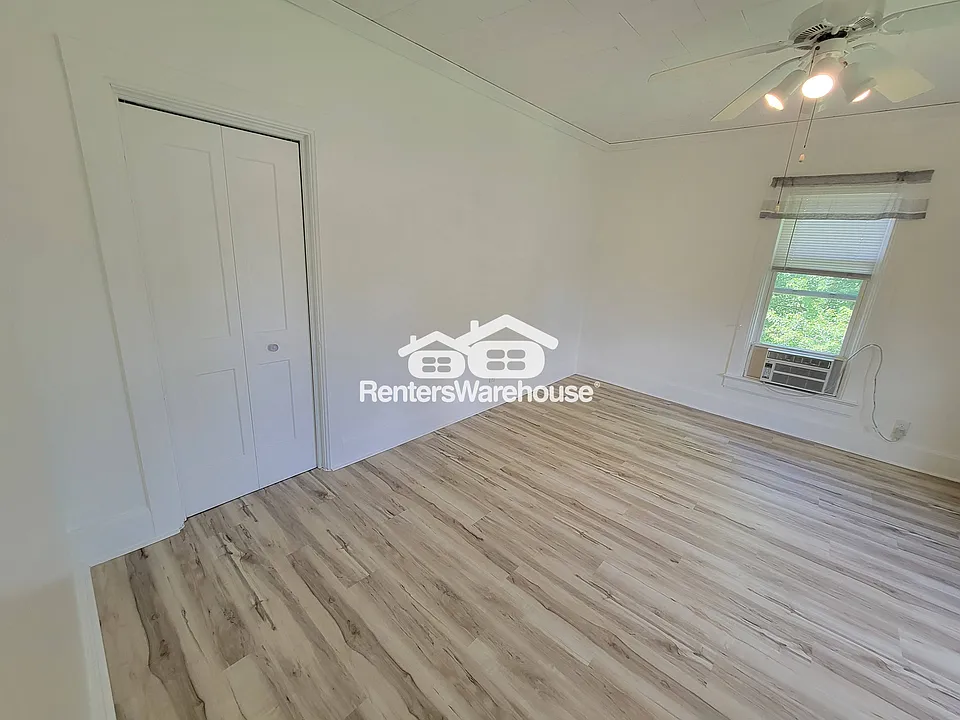 306 State Ave #3
