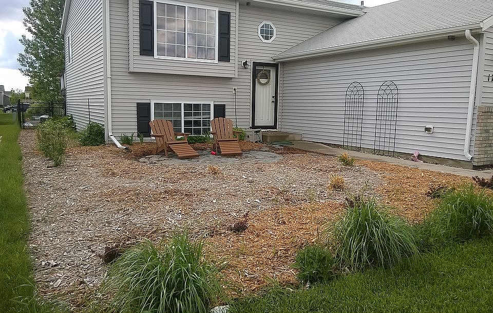 2nd image of 1720 Huntington Dr