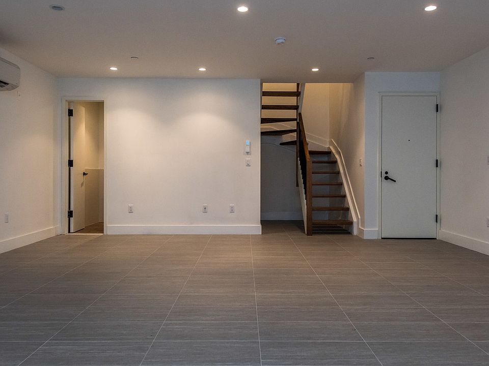 1st image of 192 Hawthorne St #1C