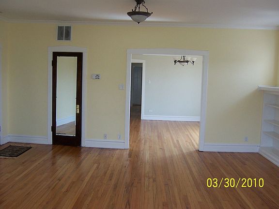 5th image of 430 Wesley Ave #1s