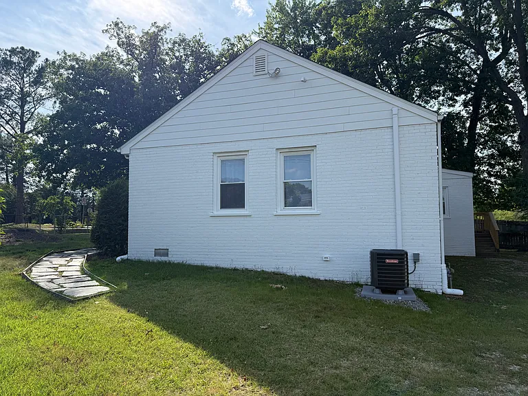 9000 Gayton Rd — Photo 18