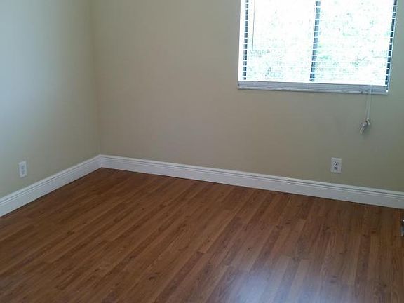 4th image of 6309 Country Fair Cir
