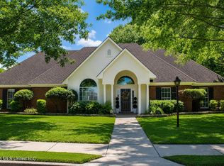 101 Stonebridge Ln, Clinton, MS 39056