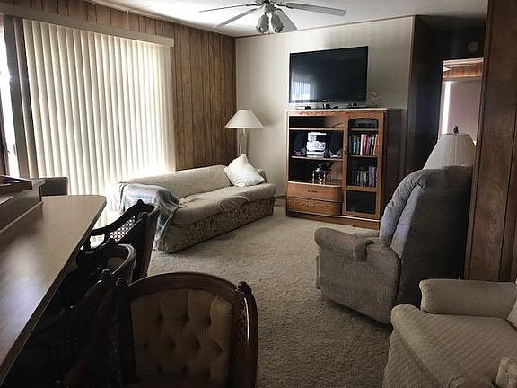 4th image of 286 Saguaro Dr