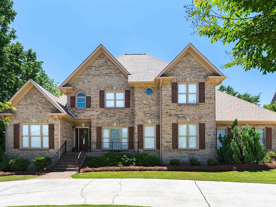 1st image of 3847 Carisbrooke Dr