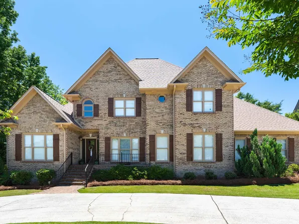 3847 Carisbrooke Dr, Birmingham, AL 35226