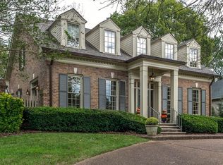 900 Westview Ave, Nashville, TN 37205