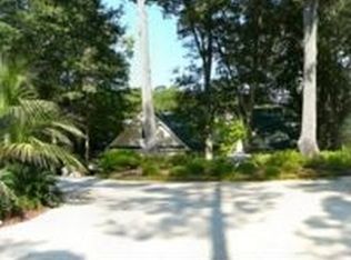 1156 Saint Julien Dr, Eutawville, SC 29048