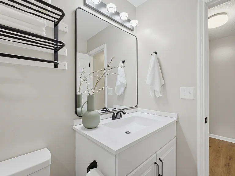 8674 Daisy Dallas Rd — Photo 16
