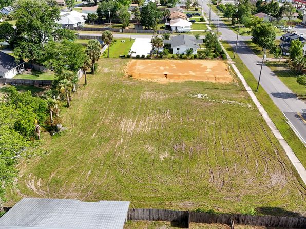 1306 Florida Ave, Lynn Haven, FL 32444
