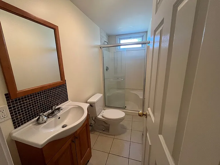 17 Cutler St — Photo 11