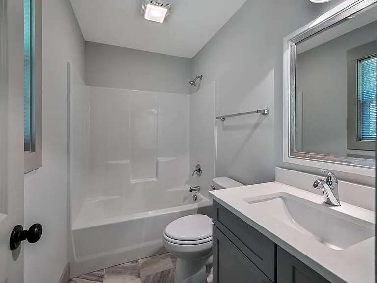 11 Fernwood Ave #2 — Photo 19
