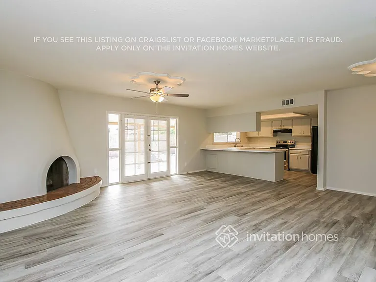 2343 E Loma Vista Dr — Photo 6