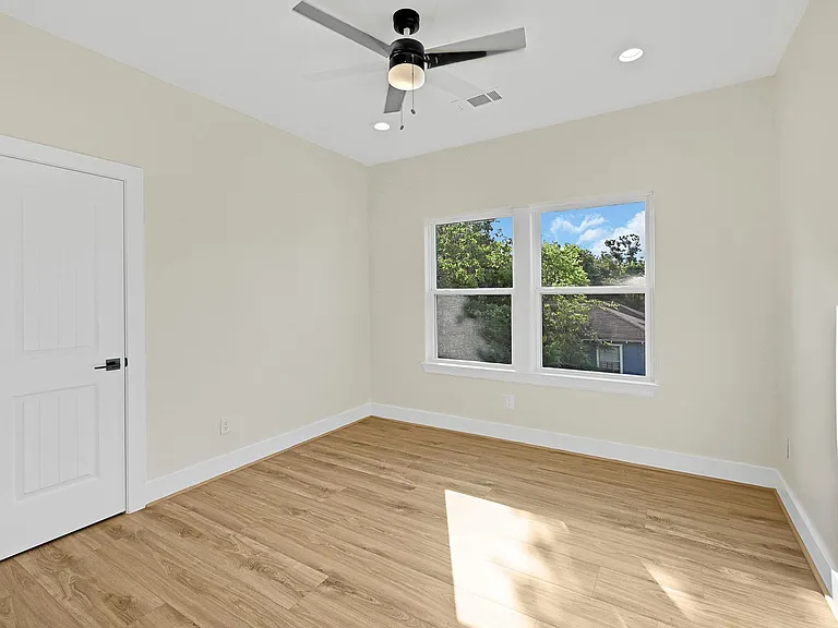 3413 Bremond St — Photo 27
