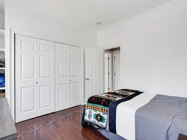 201 K St #4 — Photo 18