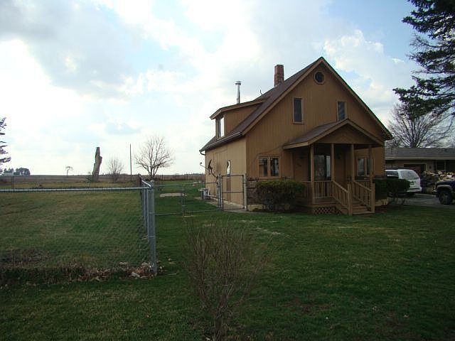 2nd image of 32095 New Lebanon Rd