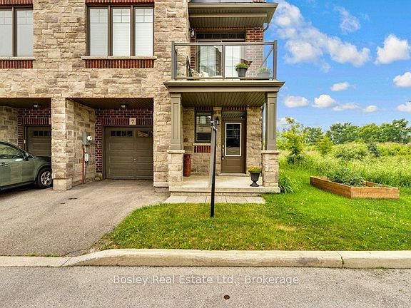 4th image of 7 Bacon Ln