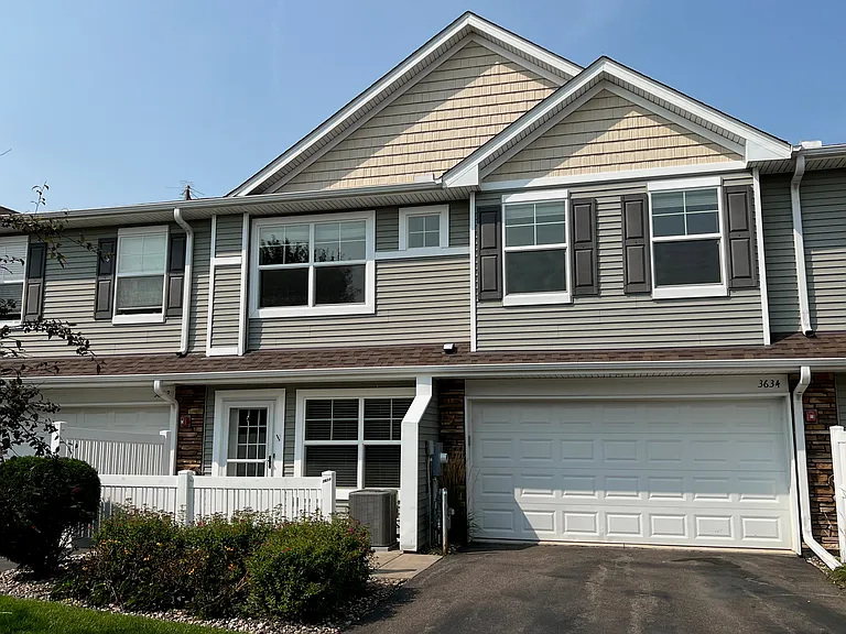 3634 White Pine Way — Photo 3