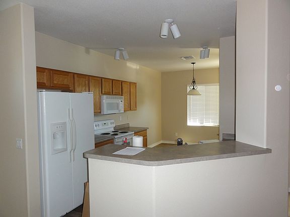 4th image of 14326 S Avenida Del Picea