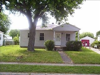 1st image of 5464 E 18th St