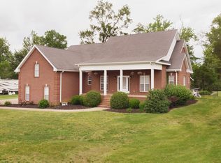 1025 Clay Pl, Lebanon, TN 37087