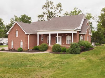 1025 Clay Pl, Lebanon, TN, 37087