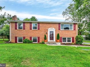 1906 Suffolk Rd, Finksburg, MD 21048