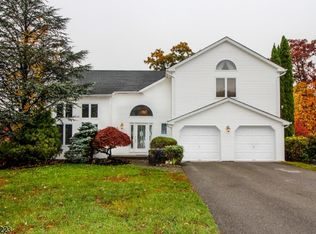 36 Fernwood Rd, Rockaway, NJ 07866