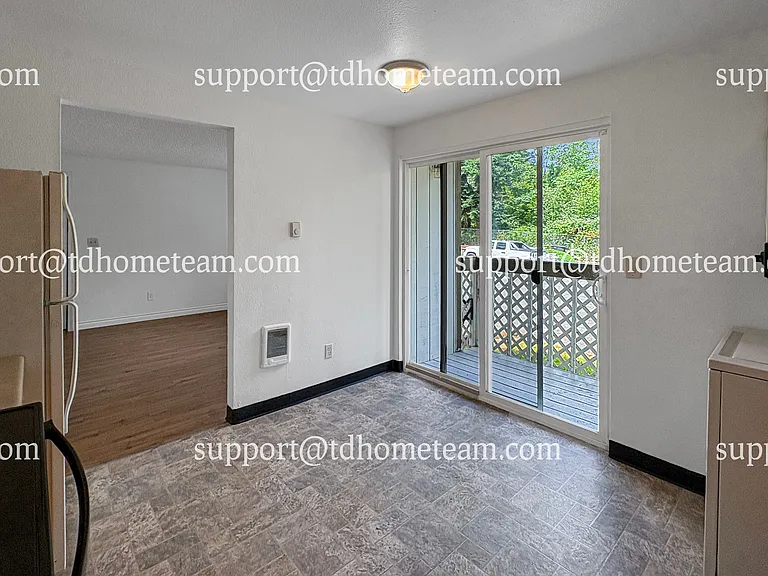 1509 E 38th St #2 — Photo 7