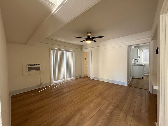4th image of 701-723 Pacific Ave #701