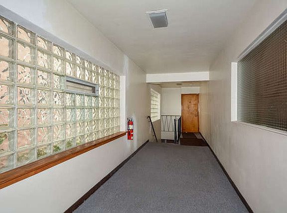 5th image of 1008 Washington Blvd APT 7
