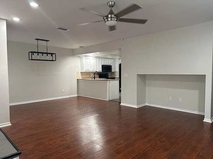 4220 Forester Ln — Photo 9