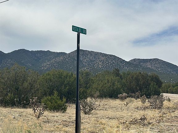 3rd image of 61 Vista Del Oro