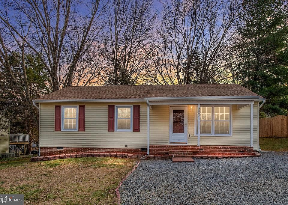 1st image of 5063 Macnamara Dr