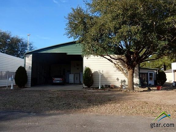 2nd image of 14763 Cr 424 Lot 323