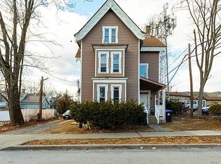 18 S Clinton St #D, Poughkeepsie, NY 12601