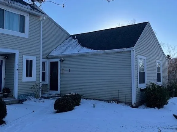 7 Pumpkin Hook, West Henrietta, NY 14586