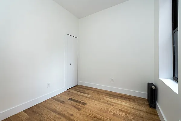 Rented by Bold New York | media 58